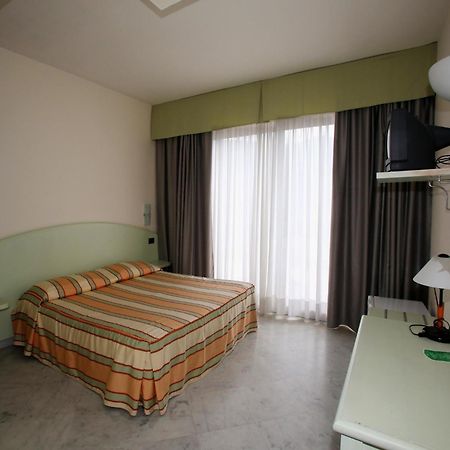 Hotel Elena レッコ 部屋 写真