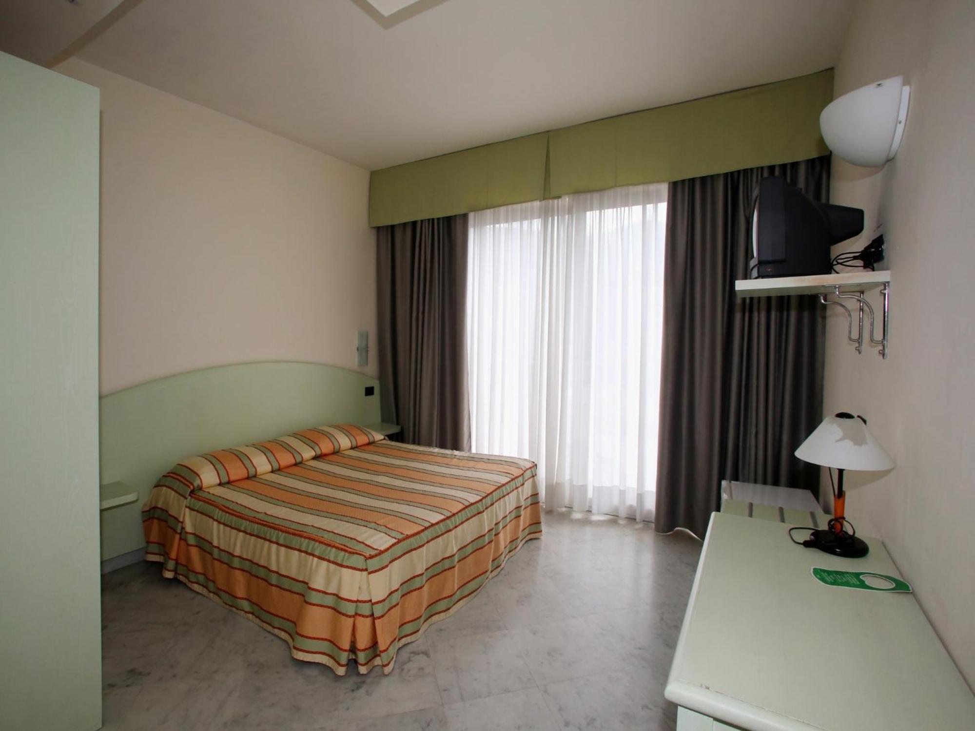 Hotel Elena レッコ 部屋 写真